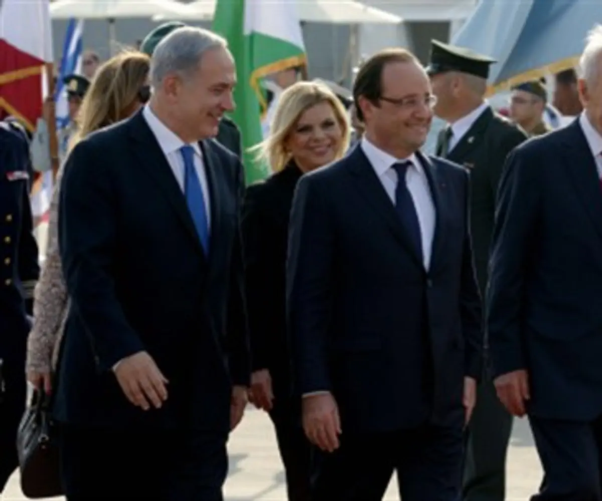 Netanyahu, Hollande, Peres on tarmac