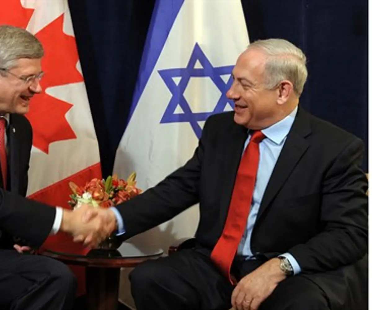 Stephen Harper with Binyamin Netanyahu (file)