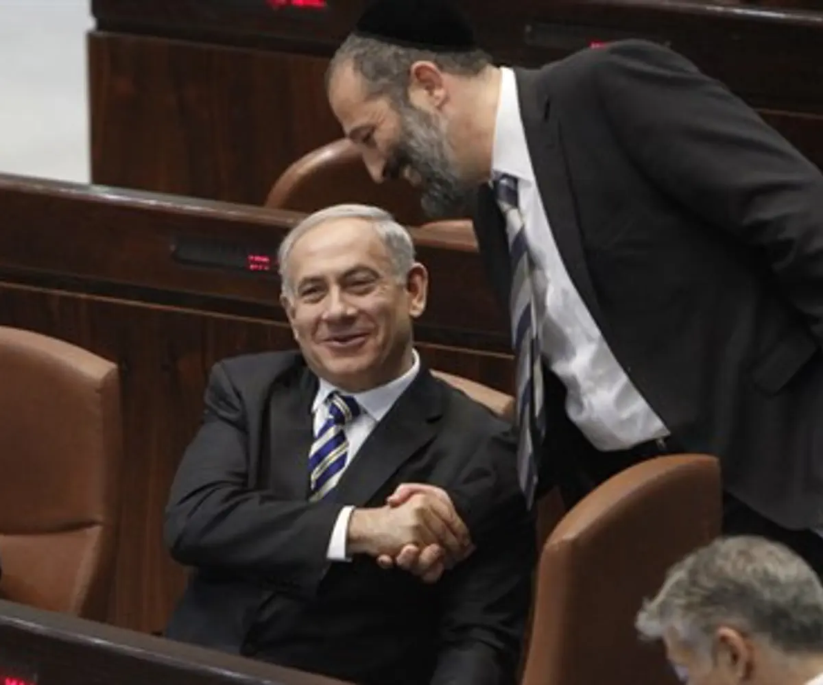 Binyamin Netanyahu with Shas head Aryeh Deri