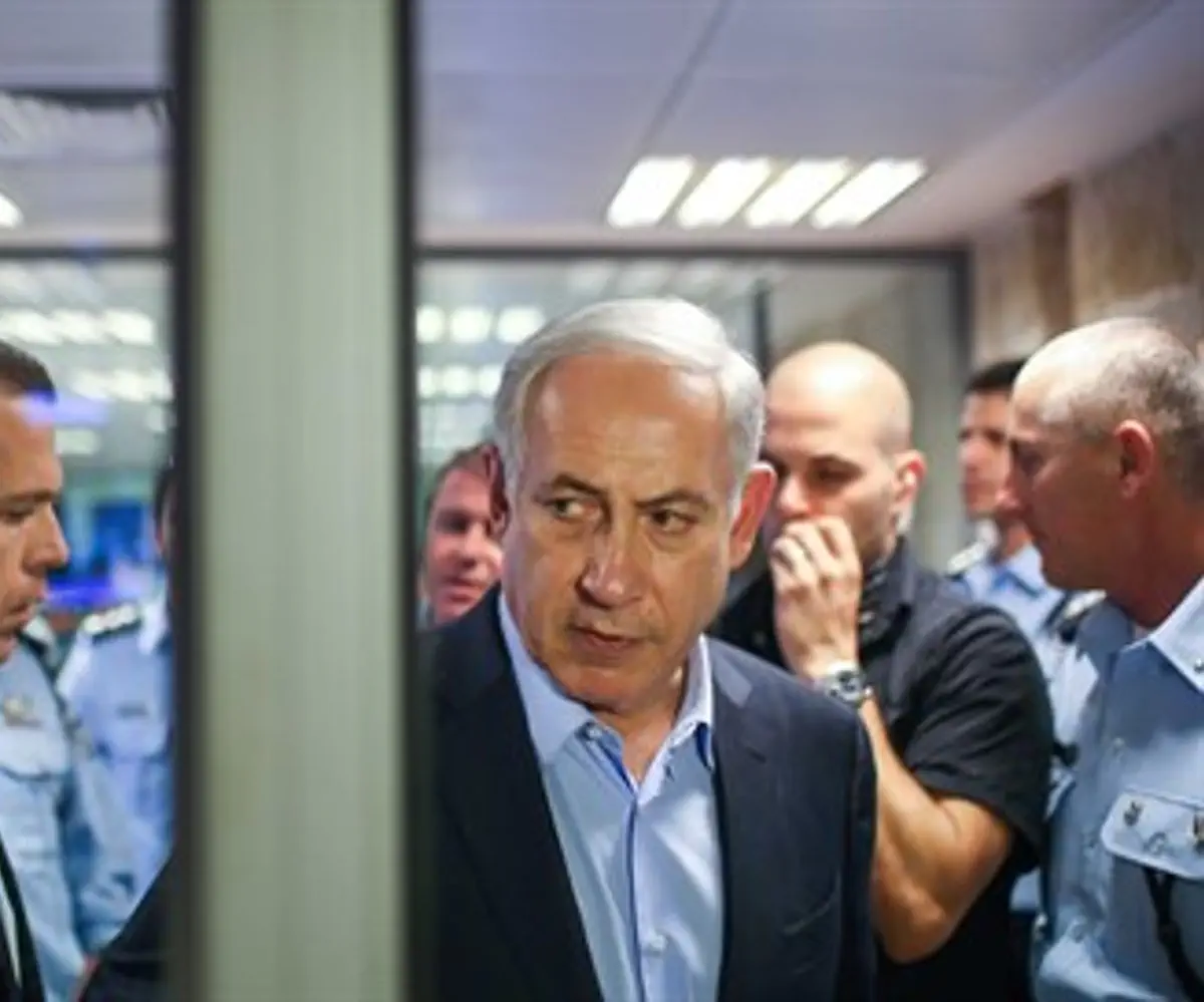 Netanyahu meets security chiefs in Tel Aviv's Russian Compound