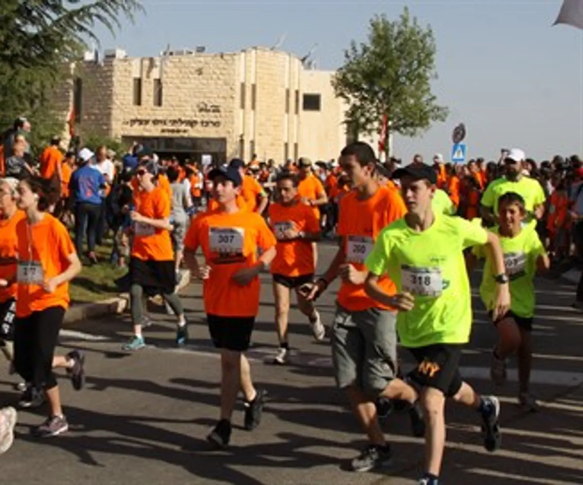 Gush Etzion Marathon 2013 (illustration)