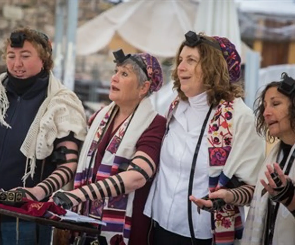 Reform group Women of the Wall at the Kotel (illustration)