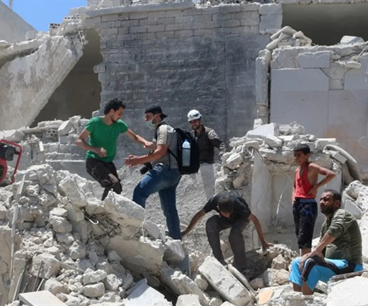 Site of regime bombing in Aleppo