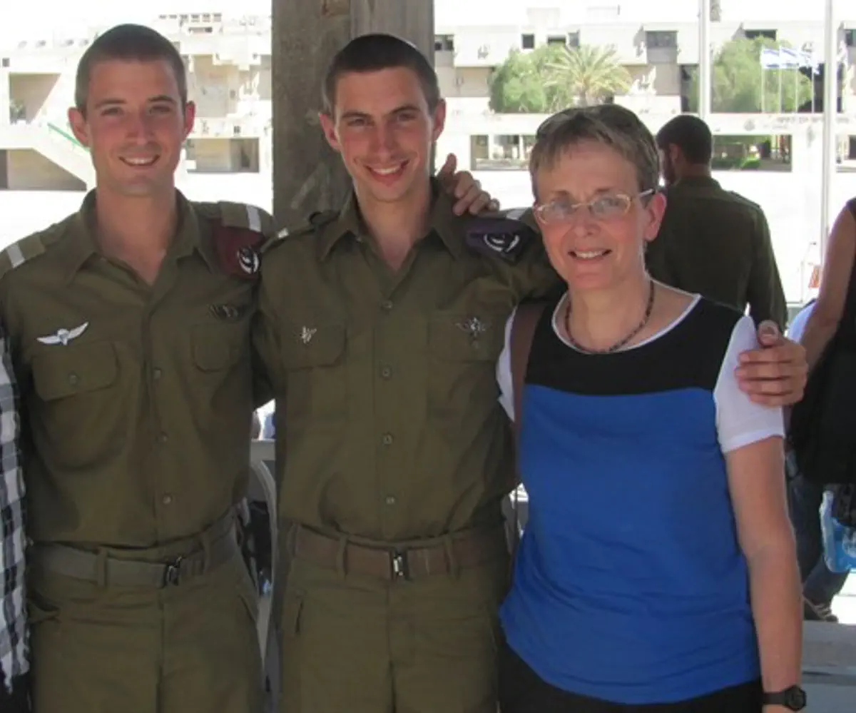 Hadar Goldin with his family