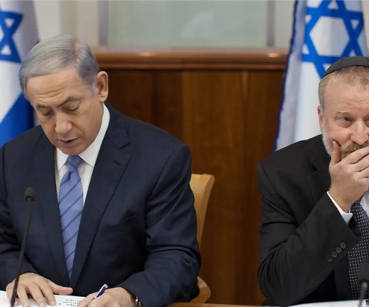 Binaymin Netanyahu and Avichai Mandelblit