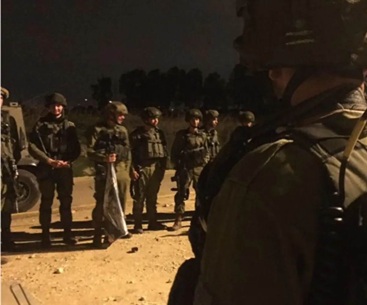 IDF soldiers on a mission at night (archive)