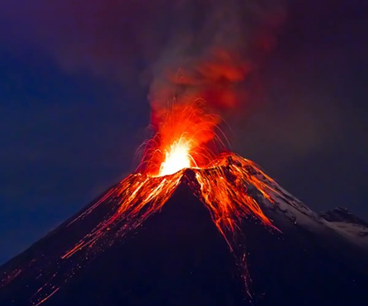 Erupting volcano (illustrative)