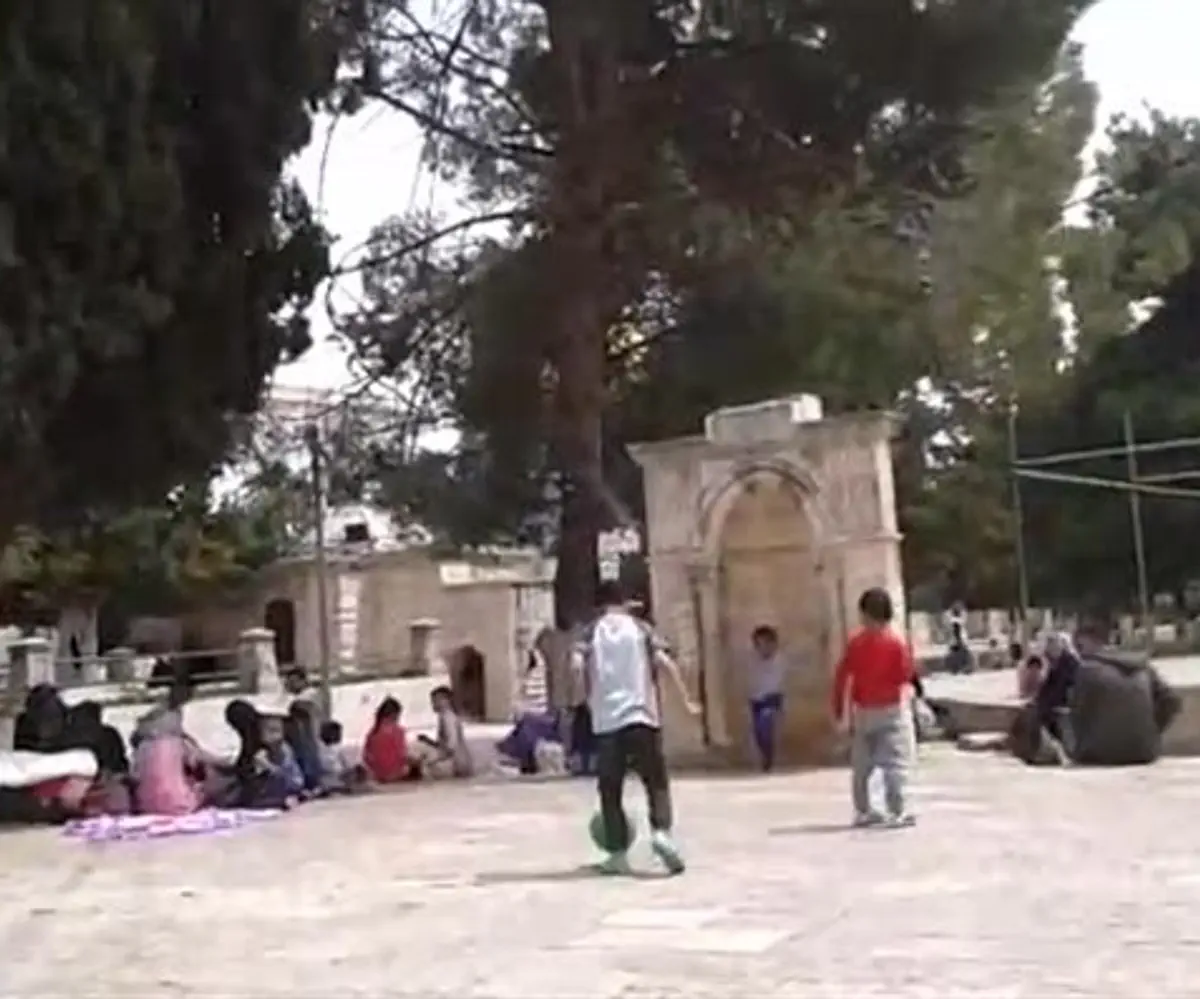 Arabs play ball on Temple Mount