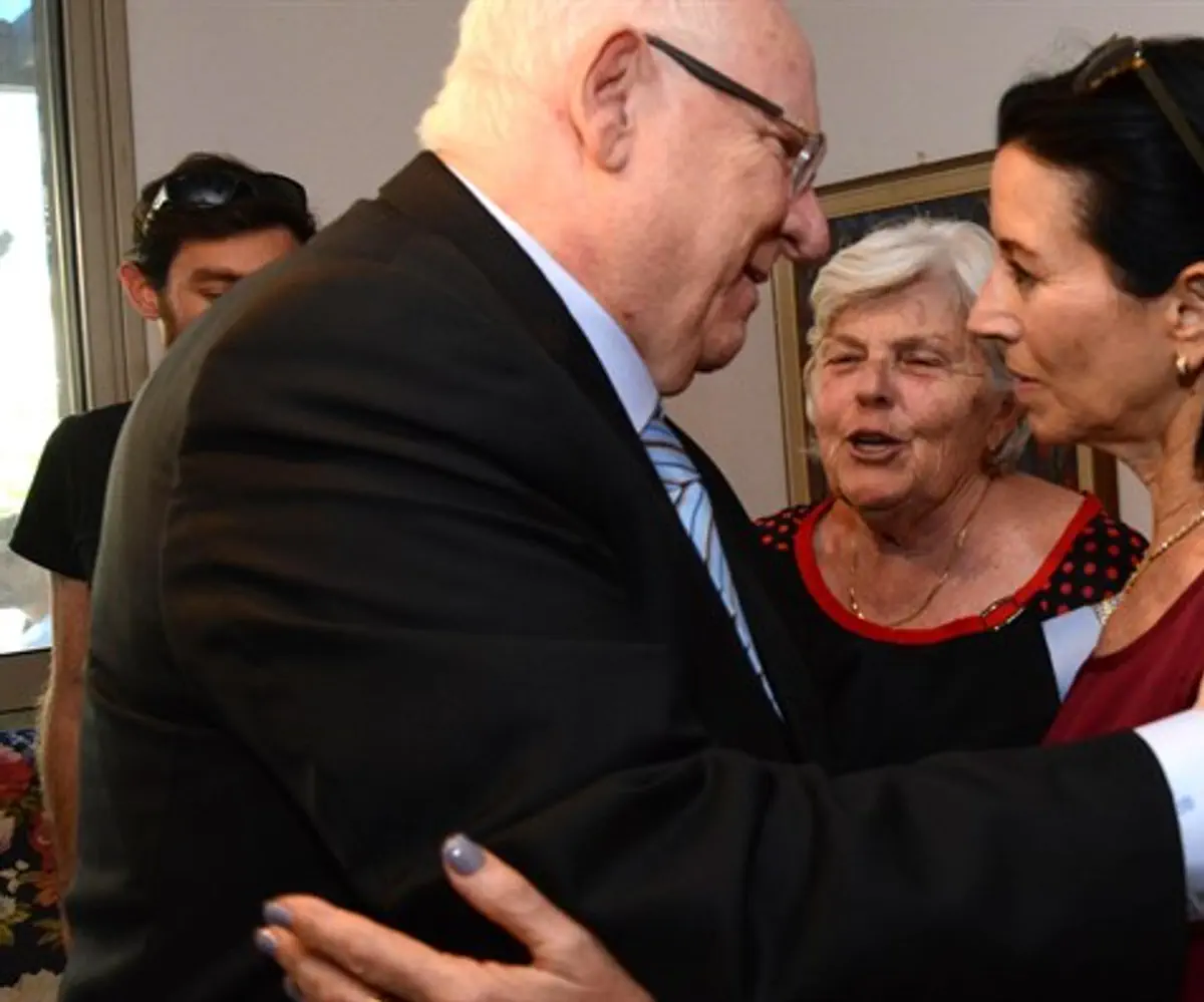 Rivlin visits the Feder family