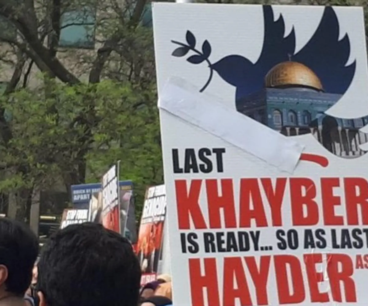 Anti-Semitic sign at Toronto Al Quds Day event 2019