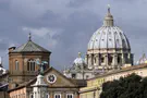 US tourist denied audience with pope damages 2 Roman sculptures