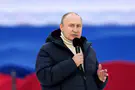 Report: Putin falls down stairs at Moscow residence