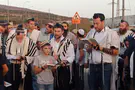 Hundreds pray outside Shechem, Huwara as terror wave continues