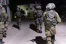 Two IDF vehicles stuck, Arabs throw rocks and explosives at them
