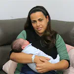 "תעזרו לי להכניס שמחה הביתה"