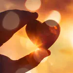 אהבה או התאהבות? כך תזהו