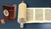 ספר התורה הזעיר ביותר בעולם הועמד למכירה