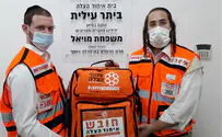 EMT uses new defibrillator and med kit to save life in Beitar