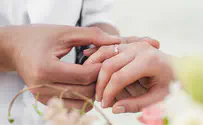 בשורה למתחתנים: רישום לנישואין יימשך בזום