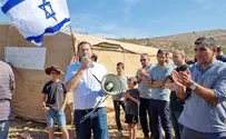 PA evacuates illegal Arab village in Samaria