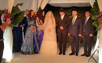 מרגש: החתן שר לכלה בחתונת ינקלביץ-שיינפלד