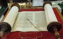 With donation of new Torah, second synagogue opens in Aruba