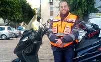 Petah Tikva: EMTs arrive in 30 seconds to save man's life