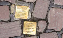 Florence honors Holocaust victims with stumbling stones