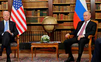 Biden and Putin agree to Macron-mediated summit