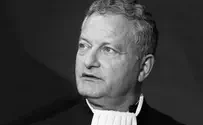 Dutch celebrity lawyer, Holocaust survivor Max Moszkowicz dies