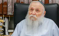 Leading Religious Zionist rabbi is hospitalized