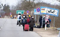 Montreal rabbis travel to Ukrainian border to help refugees