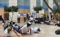 Yeshiva students dance in hospital