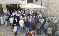Restrictions on teens who prayed on Temple Mount reinstated