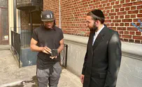 Hasidic family returns lost wallet - and $1,400 - to Bronx man