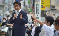 Video: Moment Shinzo Abe was shot on stage