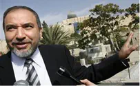 Yisrael Beiteinu Gains in Polls despite Indictment of Lieberman