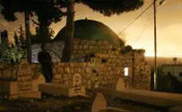 More Than 10,000 Pray at Joshua's Tomb