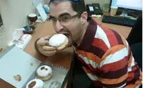 Hanukkah 'Dough for Doughnuts' Raises NIS 150K for Charity