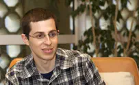 Gilad Shalit Calls on Netanyahu To Free Pollard