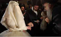 Video: Final Preparations Underway for Belz Wedding in Jerusalem