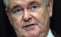 Gingrich Quits, Urges Support for Romney