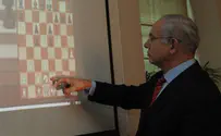 Chess Enthusiast, Netanyahu Closely Following Championship