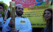 Chassidic Jew Carries Olympic Torch