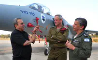 Barak in Pep Talk with F-15 Pilots: Be Sharp 
