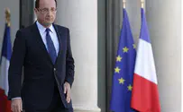 Hollande's Popularity Soars After Paris Terror Attacks