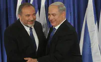 Poll: Bibi, Lieberman Still Ahead