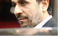 Swedish Diplomat Insults Ahmadinejad with 'Exposed Soles'