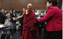 Shinzo Abe Hosts Dalai Lama Pledges To Work For Free Tibet
