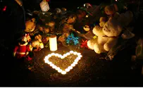 Internet Moment of Silence to Remember Sandy Hook Victims